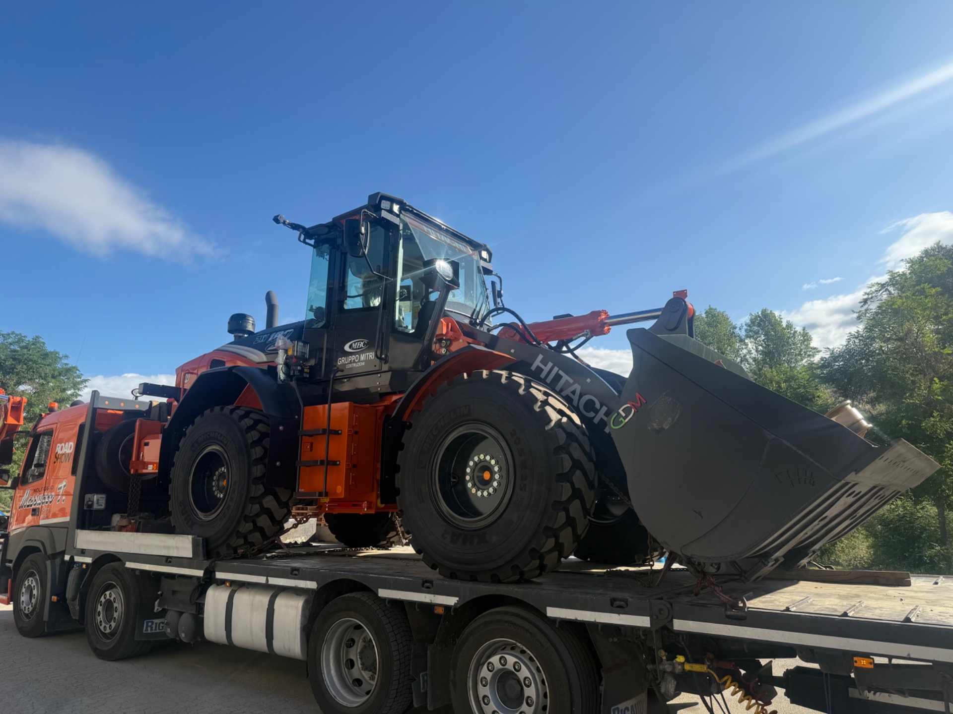 Pala Hitachi
